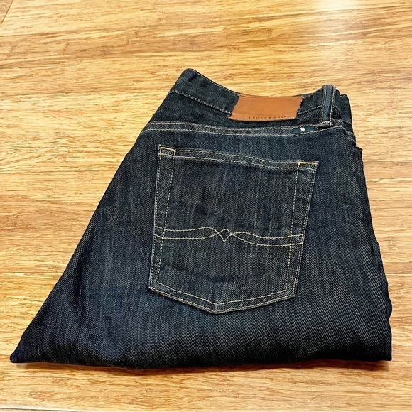 Lucky Brand 221 Original Straight Leg Dark Wash Jeans. Size Women's 30" X 30" - Picture 10 of 14